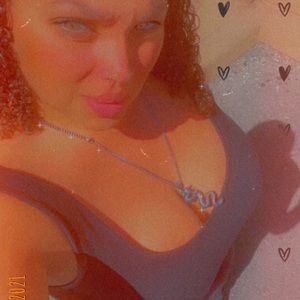 Meet your Posher, Cecily